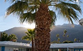 Palm Springs Rendezvous Hotel